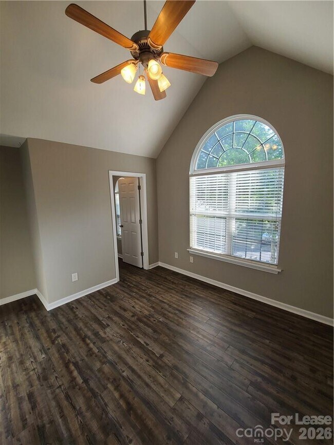 Building Photo - 19231 Kanawha Dr