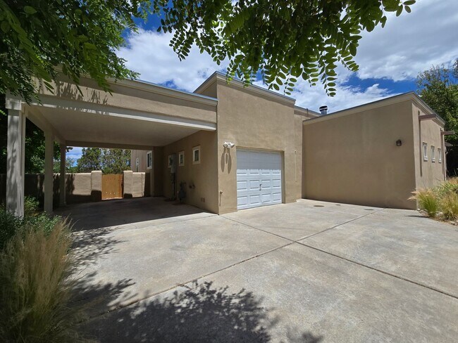 Building Photo - 4167 Big Sky Rd