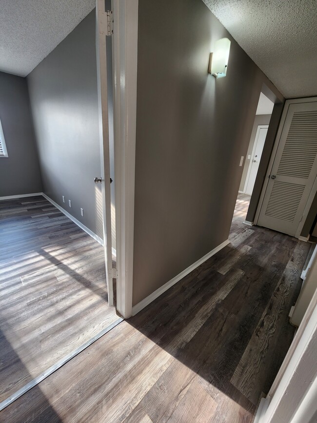 Building Photo - 4130 Baldwin Ave