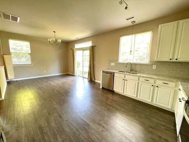 Building Photo - 4034 Remington Oaks Cir