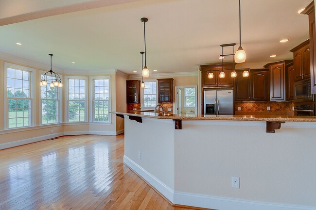 Building Photo - BEAUTIFUL HOME FOR RENT SOUTH CHESAPEAKE!
