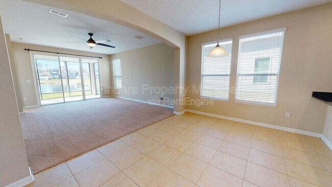 Building Photo - 15858 Lexington Park Blvd
