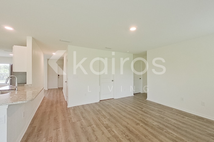 Building Photo - 18354 Koala Ave