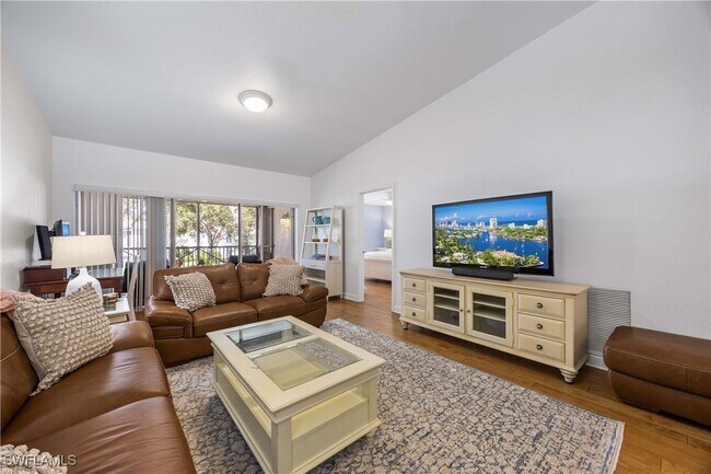 Building Photo - 7050 Barrington Cir