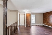 Building Photo - 10109 E 67th St