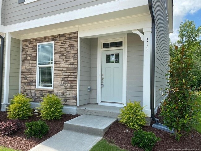 Building Photo - 311 Old Grove Ln