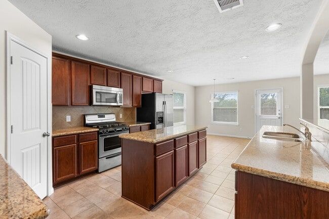 Building Photo - 12574 Chiswick Rd