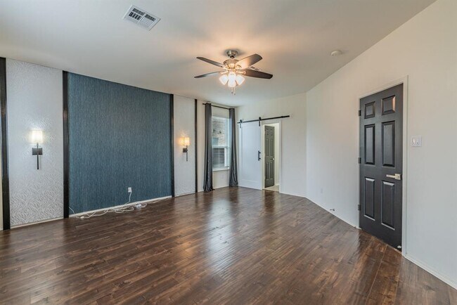 Building Photo - 407 Greener Dr