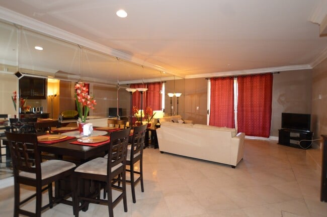 Building Photo - Meridian 2Bdr | 2Bath Luxury Condo w/Den, Valencia floor plan.
