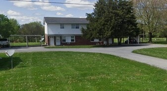 Building Photo - 105 Walton Ln