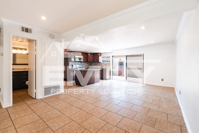 Building Photo - 9781 Karmont Ave