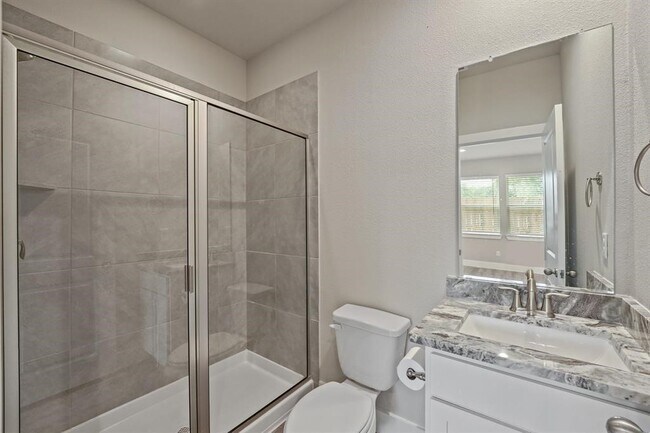 Building Photo - 9016 Lonestar Creekbend Ln