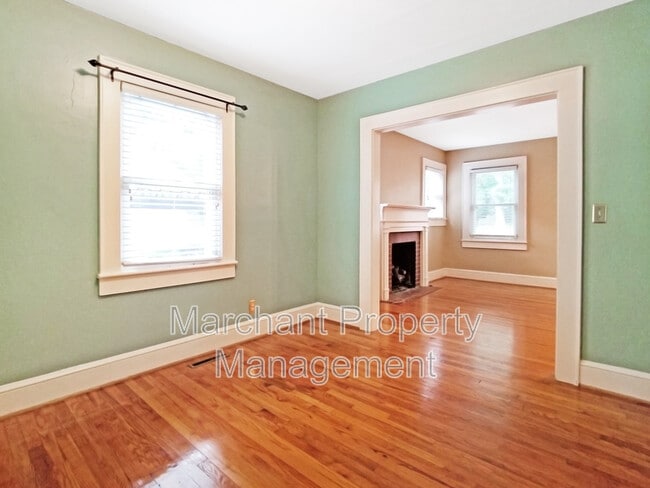 Building Photo - 22 Douglas Dr