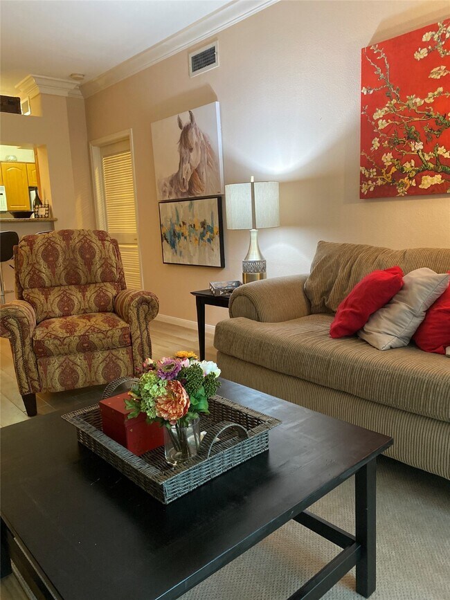 Building Photo - 3231 Allen Pkwy