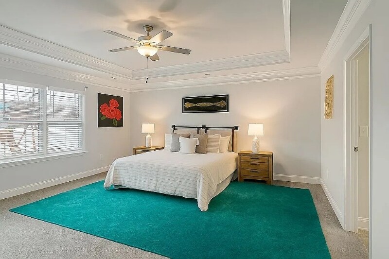 Building Photo - 182 Hillmont Dr