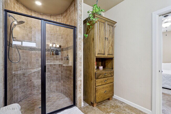 Building Photo - 5936 Anapaula Dr