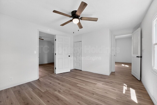 Building Photo - 73 Beechwood Ave