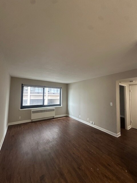 Building Photo - 1646 N Prospect Ave