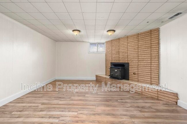 Building Photo - 732 E 200 N St