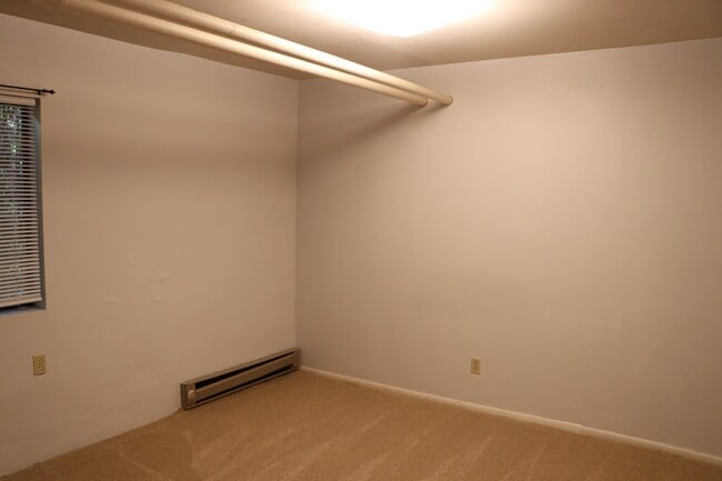 Building Photo - 188