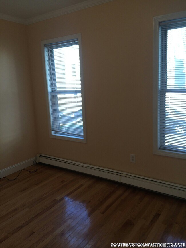 Building Photo - 63 I St