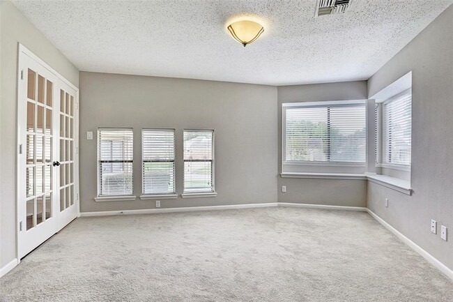 Building Photo - 11530 Ella Lee Dr