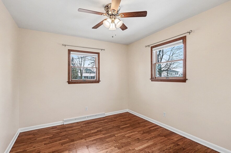 Building Photo - 6316 Belmont Pl