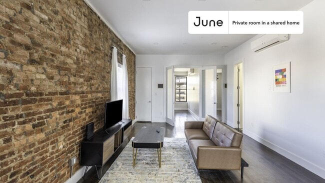 Building Photo - Room in Shared 4 bed/2 bath home in Bushwick