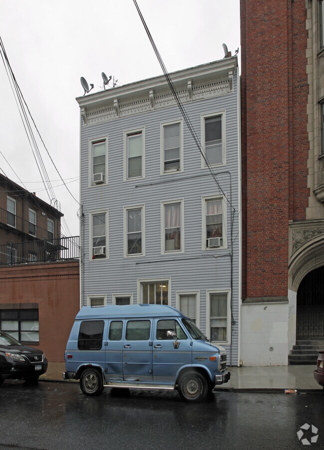 Building Photo - 50 Jordan Ave