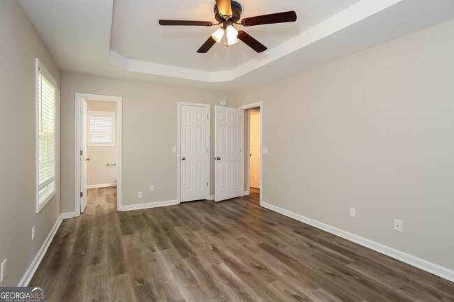 Building Photo - 83 Greatwood Dr