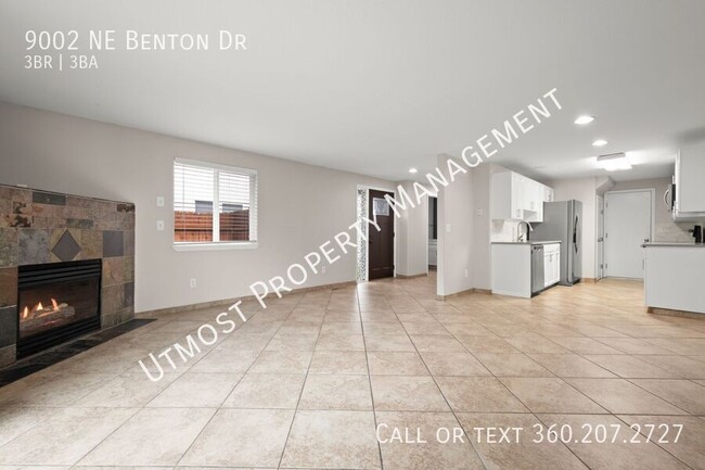 Building Photo - 9002 NE Benton Dr