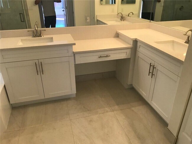 Building Photo - 19010 SW 10th St