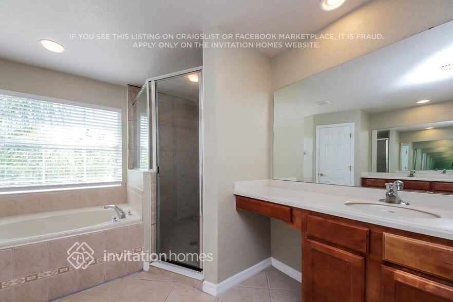 Building Photo - 1063 Hermosa Way