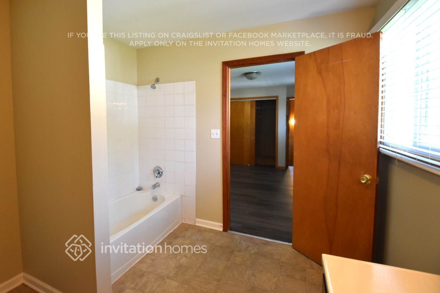 Building Photo - 3615 Cleveland Ave