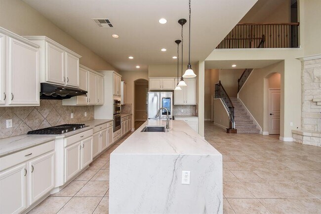Building Photo - 25807 Somerset Meadows Ct