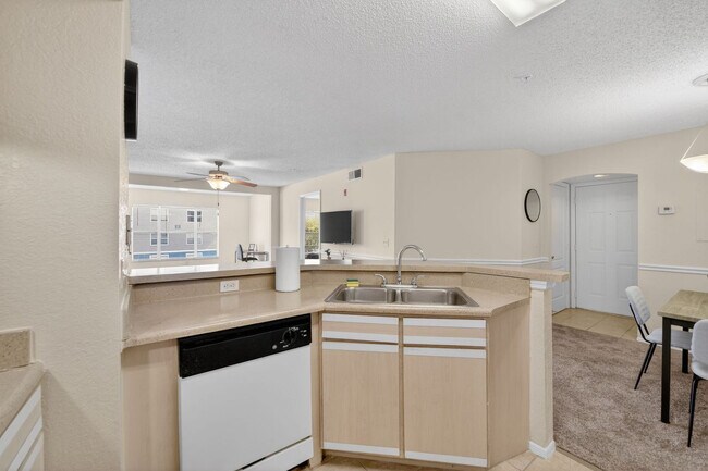 Building Photo - 755 Sybilwood Cir