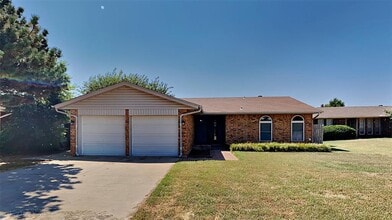 Building Photo - 906 Garden Grove