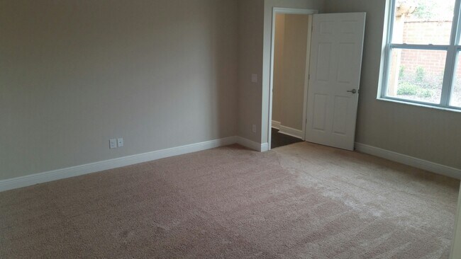 Building Photo - Avalon Reserve-1021 Vinsetta Circle Winter Garden FL 34787