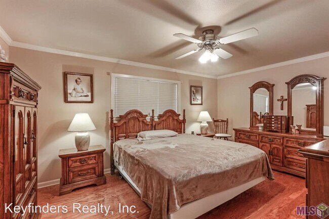 Building Photo - 3 br, 2 bath House - 14217 Highland Road