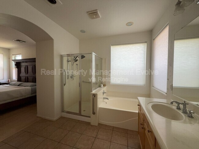 Building Photo - 3038 W Trapanotto Rd