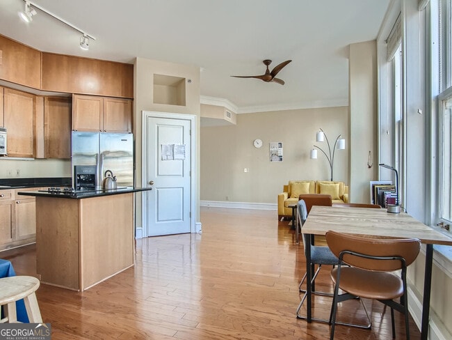 Building Photo - 57 Forsyth St NW