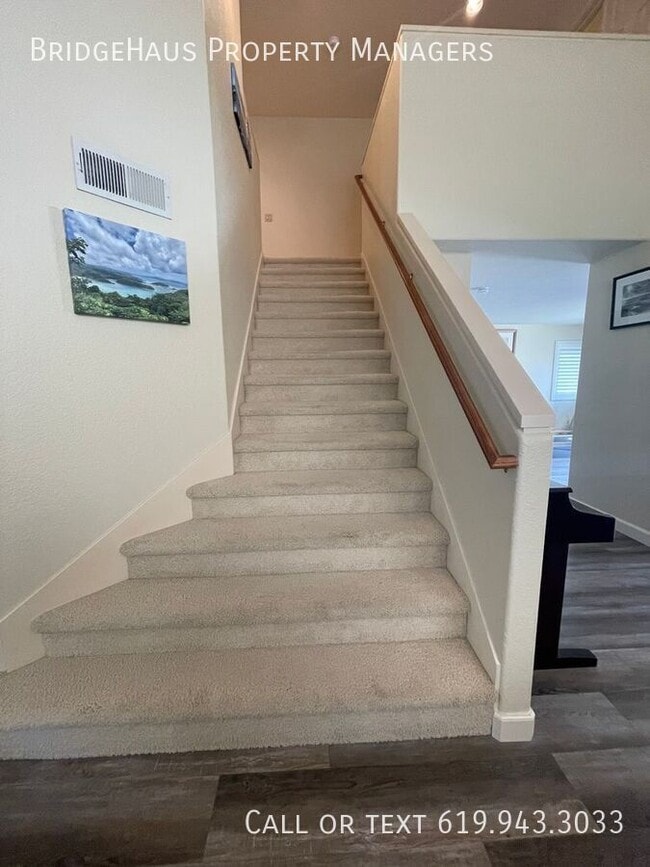 Building Photo - 965 Tempera Ct