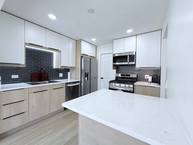 Building Photo - 98 Marble Hill Ct