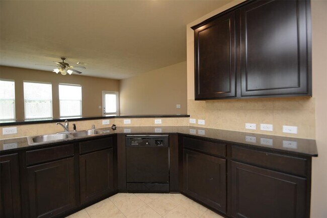 Building Photo - 21711 Tinsley Trails