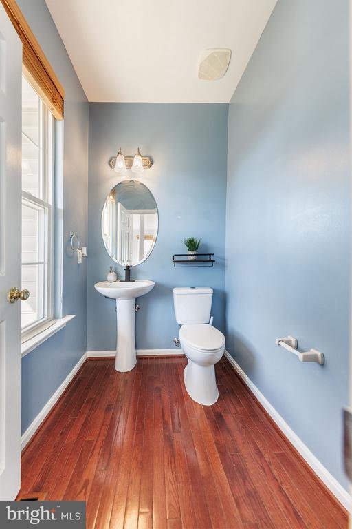 Building Photo - 9402 Pep Rally Ln