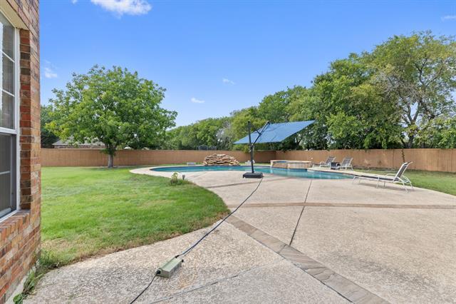 Building Photo - 2011 Teasbend Ln