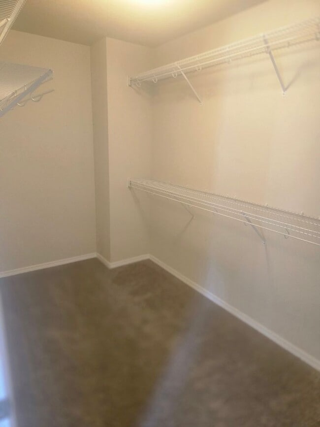 Building Photo - 3bd/2.5ba Maple Valley Home