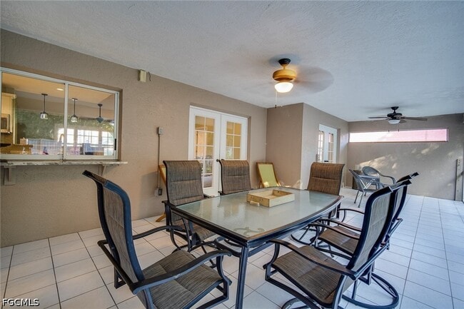 Building Photo - 8831 Banyan Cove Cir