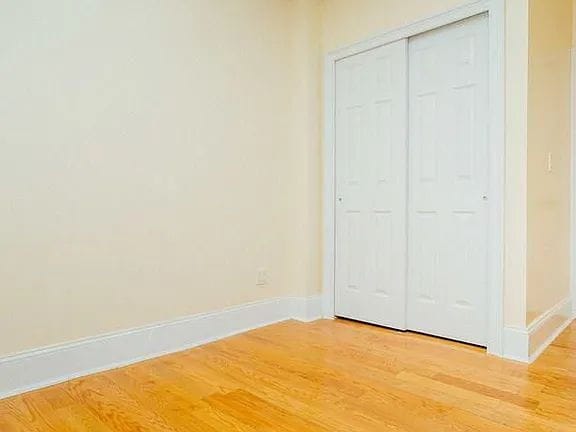 Building Photo - "Charming 2-Bedroom Gem in the Heart of Brooklyn - Your Perfect Urban Retreat!"