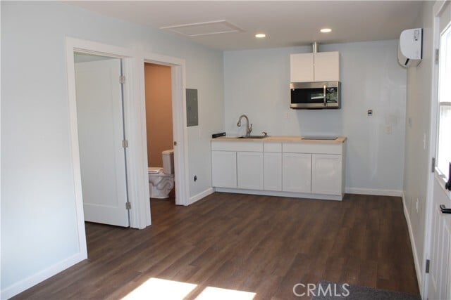 Building Photo - 5776 Katherine St